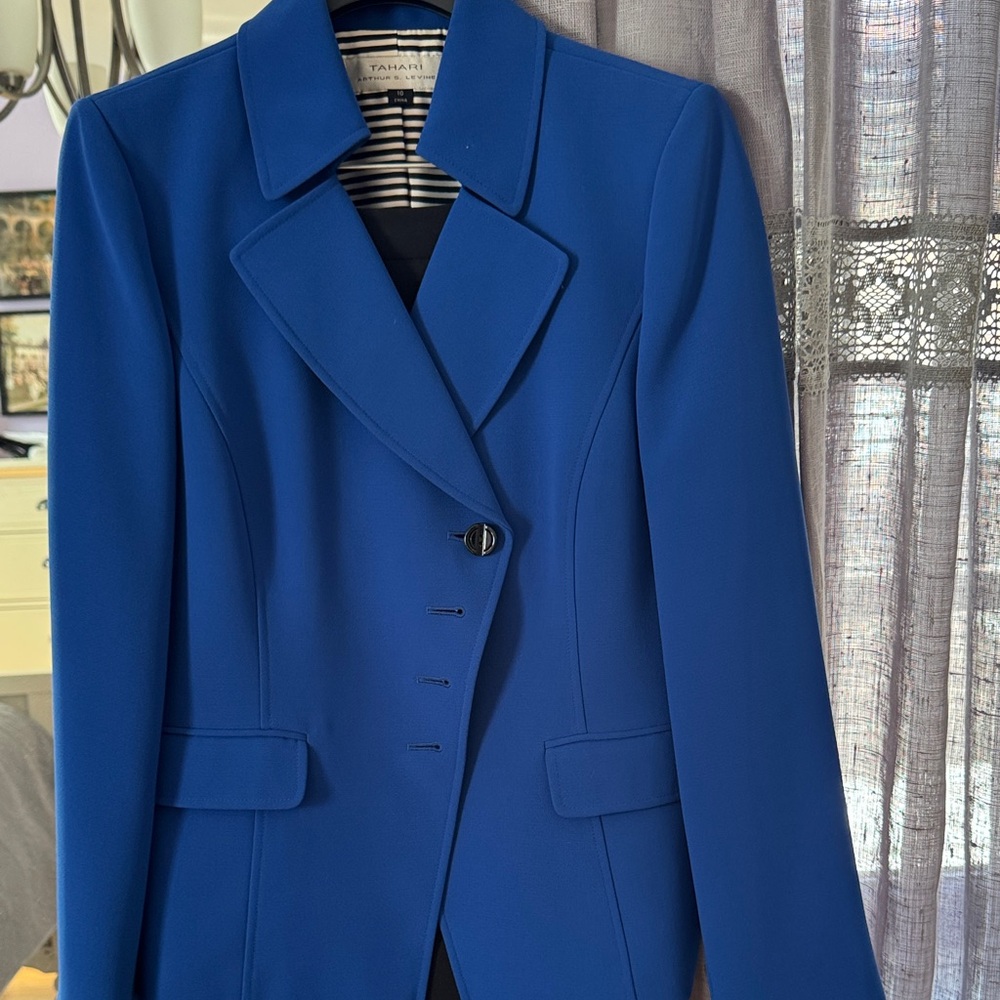 Tahari Royal Blue Women's Blazer and Black pants